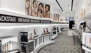 dior beauty opens pop up boutique in