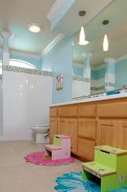Colorful Kids Bathroom Design Ideas