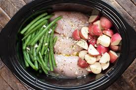 Seasoned Chicken, Potatoes and Green beans - The Magical Slow ...