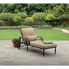 Gardens Englewood Heights Chaise Lounge