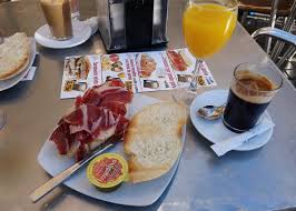 🥖 Desayunar en Patio San Eloy 🍊【 Sevilla 】 Santa Catalina