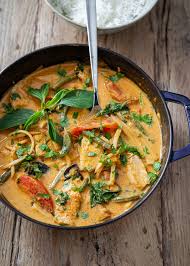 thai red curry en and vegetables