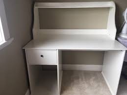 Corner desk with hutch ikea is a great asset to any design. Ikea White Desk With Hutch Saanich Victoria Mobile