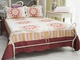 Шалтета и кувертюри ➤ шалте за спалня, за диван, шалте за единично или ъглово легло, двулицево шалте, за приста, памучно шалте. Shalte