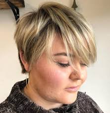 This type of hairstyles for big face are given stunning look to your hair and you can sports these on every heavy earring can be paired up with this outlook and it looks highly stylish and elegant. Great Short Haircuts For Fat Faces 14 Hairstyles Haircuts