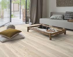 wood effect vinyl flooring with