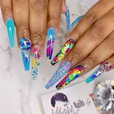 These fabulous nail art designs are super unique and glamorous, these will give you the trendy looks and give your nails a whole new. Pin On Poppin N A I L Z