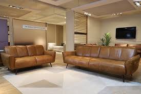 b993 tan leather sofa set