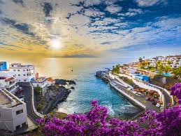 An archipelago consisting of seven major islands, one minor island, and several small islets, all of volcanic origin, they belong to the macaronesia ecoregion. Apartments Houses And Villas For Sale In Canary Islands Lucas Fox