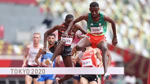 Soufiane el bakkali of morocco won gold in the olympic games men's 3,000 metres steeplechase on monday, breaking kenya's stranglehold on an event they had won nine times in a row. Ewlbhnyfm16 Lm