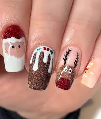 Best gel nail strips and press ons at the most affordable prices. 42 Festive Christmas Nail Ideas 2020 Christmas Nail Art Ideas