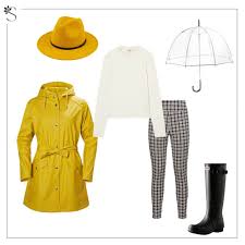 10 cute rainy day outfits to stay dry
