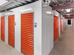 self storage units in braintree