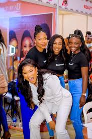 ad dazzles at 9th lagos makeup fair