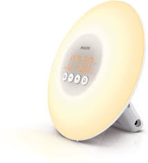 Amazon Com Philips Smartsleep Hf3500 60 Wake Up Light Therapy Alarm Clock With Sunrise Simulation White Health Personal Care