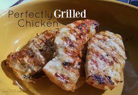 Perfectly Grilled Chicken Breasts Mom To Mom Nutrition gambar png