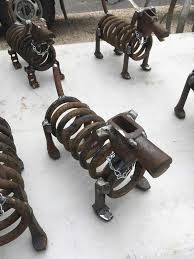 Spring Dogs Mara Metal Art