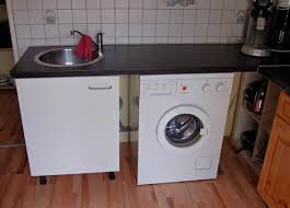 Leicht küchen zeigen deutlich mehr initiative, was das thema waschmaschine in der küche angeht. Wo Wie Spulmaschine In Kuchenzeile Unterbringen Kuche Heimwerken Spuelmaschine