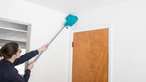 how to clean walls and wallpaper