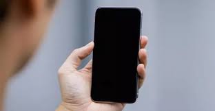 fix an iphone 14 black screen
