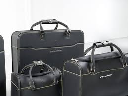 Ferrari genuine luggage, whose design combines style and practicality, comes in three different colours: Ferrari F12 Luggage Story Motorious