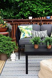 Decorate A Small Deck