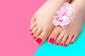 everything about fake nails on toes