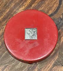 antique tre jur makeup red compact