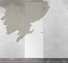 Quando si incontrano in mezzo a un muro, rompere esteticamente il suo design in due. Porte Invisibili Il Trend Del Momento