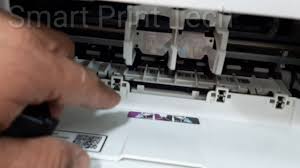 وتتوافق طابعة hp deskjet 2130 مع أنظمة التشغيل الآتية : Replacing Cartridges On Hp 2130 Deskjet All In One Printer Series Youtube