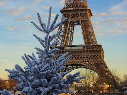 Copy space background for holiday card/wallpaper. Top 10 Things To See In Paris At Christmas With Kids French Moments