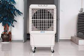 Ice and little water is filled in the icybreeze cooler and the power is turned on. China Portable Evaporative Air Cooler Air Conditioner Mist Fan Jh601 China Evaporative Air Cooler And Portable Air Conditioner Price