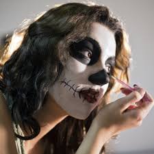 40 halloween face paint ideas that are