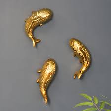 gold fish wall art