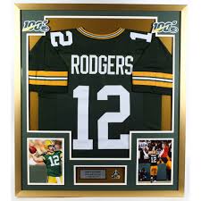 Authentic aaron rodgers, collectibles, memorabilia and gear at steiner sports official online store. Aaron Rodgers Packers 32x36 Custom Framed Jersey Display With Super Bowl Xlv Champions Pin Pristine Auction