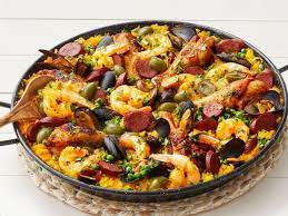 grilled paella with en chorizo
