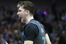 Fiba's best dunks of the decade compilation features giannis antetokounmpo, luka doncic, james harden. Watch Mavericks Luka Doncic Dunks Between Two Nuggets Defenders Upi Com