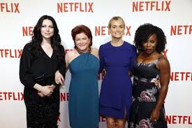 Unless you've been under a rock for the past few weeks, you probably know that season 2 of orange is the new black premieres on netflix today, which means that fans will no doubt have binged on all 13 episodes before the weekend is out. How Much Is The Cast Of Orange Is The New Black Worth Celebrity Net Worth
