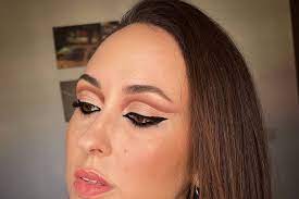 salud navarro makeup artist consulta