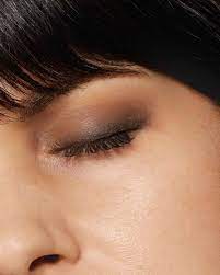 how to do a smoky eye in 6 easy steps