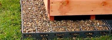 Can you lay plastic shed base on gravel?