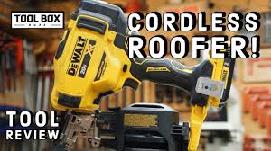 dewalt 20v cordless roofing nailer