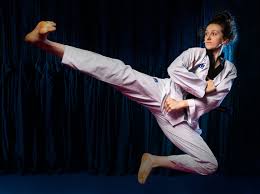 Lauren won her third consecutive european championship gold medal in 2019 in bari, italy. Lauren Williams Goes From Living In A Caravan To Top Taekwondo Prospect
