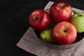 Pindahkan biji apel ke dalam tutup boks plastik yang dilapisi tisu lembap. 15 Manfaat Buah Apel Untuk Kesehatan Jovee Id