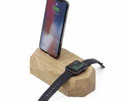 oak charging station iphone apple