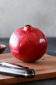 pomegranate nutrition pomegranate