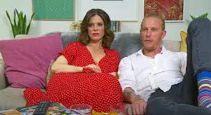 Laurence fox sued by charity boss, actress and drag race uk star for defamation. Laurence Fox Says Why He S Not On Gogglebox Entertainment Daily