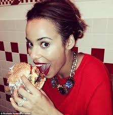 Rochelle Humes burger. That&#39;s what you call juicy: Rochelle Humes was the latest celebrity to try a burger from cult US restaurant Five Guys as she posted a ... - article-0-18A0B27000000578-1_634x644
