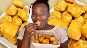 Mandazi, maandazi), is a form of fried bread that originated on the swahili coast.it is also known as bofrot or puff puff in western african countries such as ghana and nigeria.it is one of the principal dishes in the cuisine of the swahili people who inhabit the coastal region of kenya and tanzania. How To Make Half Cake Mandazi In Uganda Herunterladen