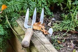 Guide To Gardening Tools What Tools Do